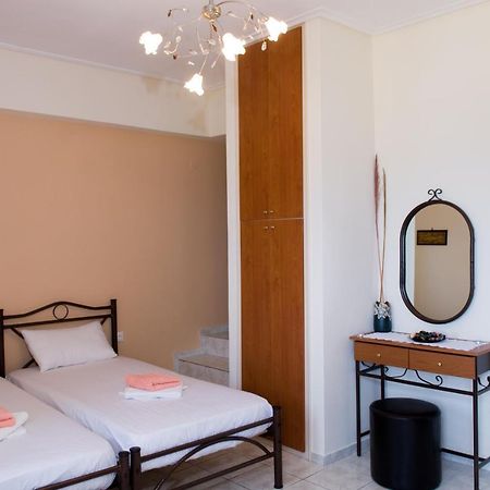 Christina Apartments Pánormos Zewnętrze zdjęcie